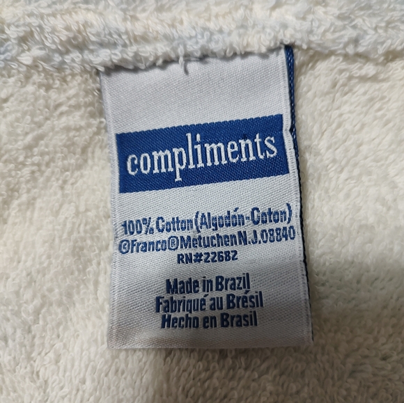 Seashell Pattern Bath Towels - Picture 4 of 10